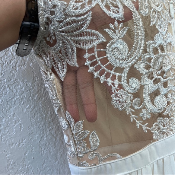 Soieblu Cream Maxi Lace Gown Sz S - Picture 7 of 8